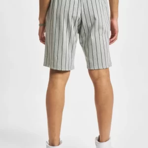 NEW ERA Herren Shorts Pinstripe In Grau 6